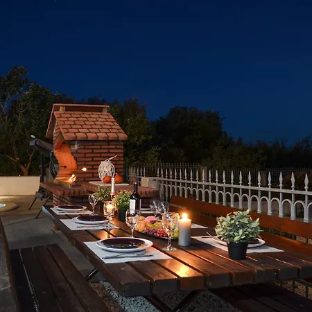 With Heated Pool And Sea View * Trogir